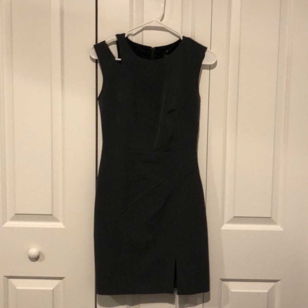 Grey Laundry by Shelli Segal sheath dress size 0
